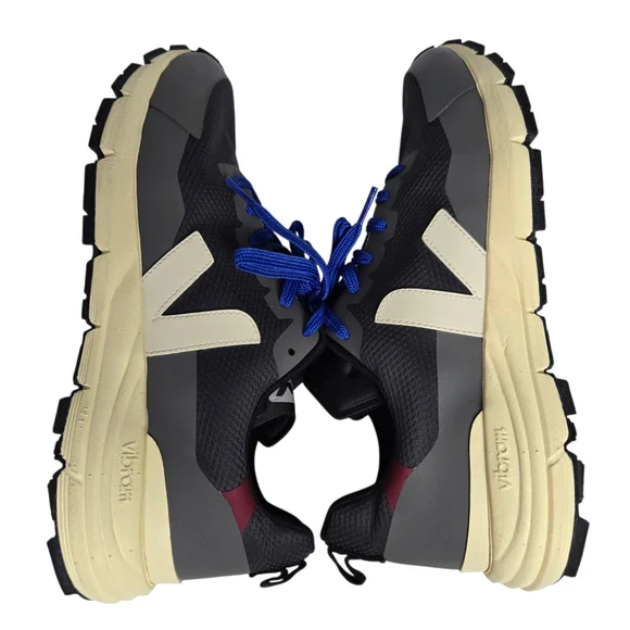 Veja‎ Dekkan Alveomesk Grafite Pierre Vibram Sneakers Men's Size 11